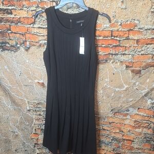 White House Black Market Sleeveless Pleated Midi Black Dress, Sz 8 NWT